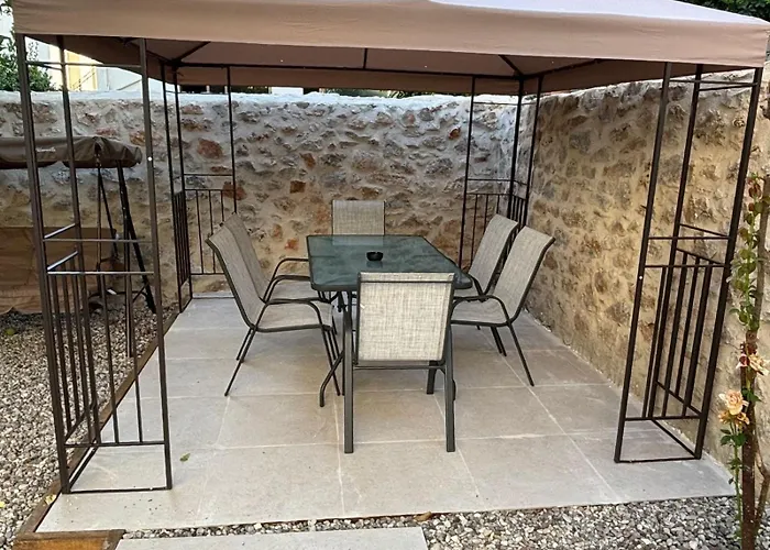 Pylos Poems Homes